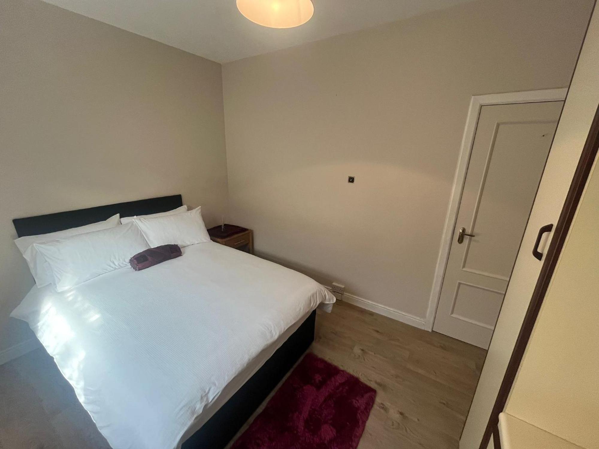 Yeats Lodge Self Catering Apartment And Bar Galway Esterno foto