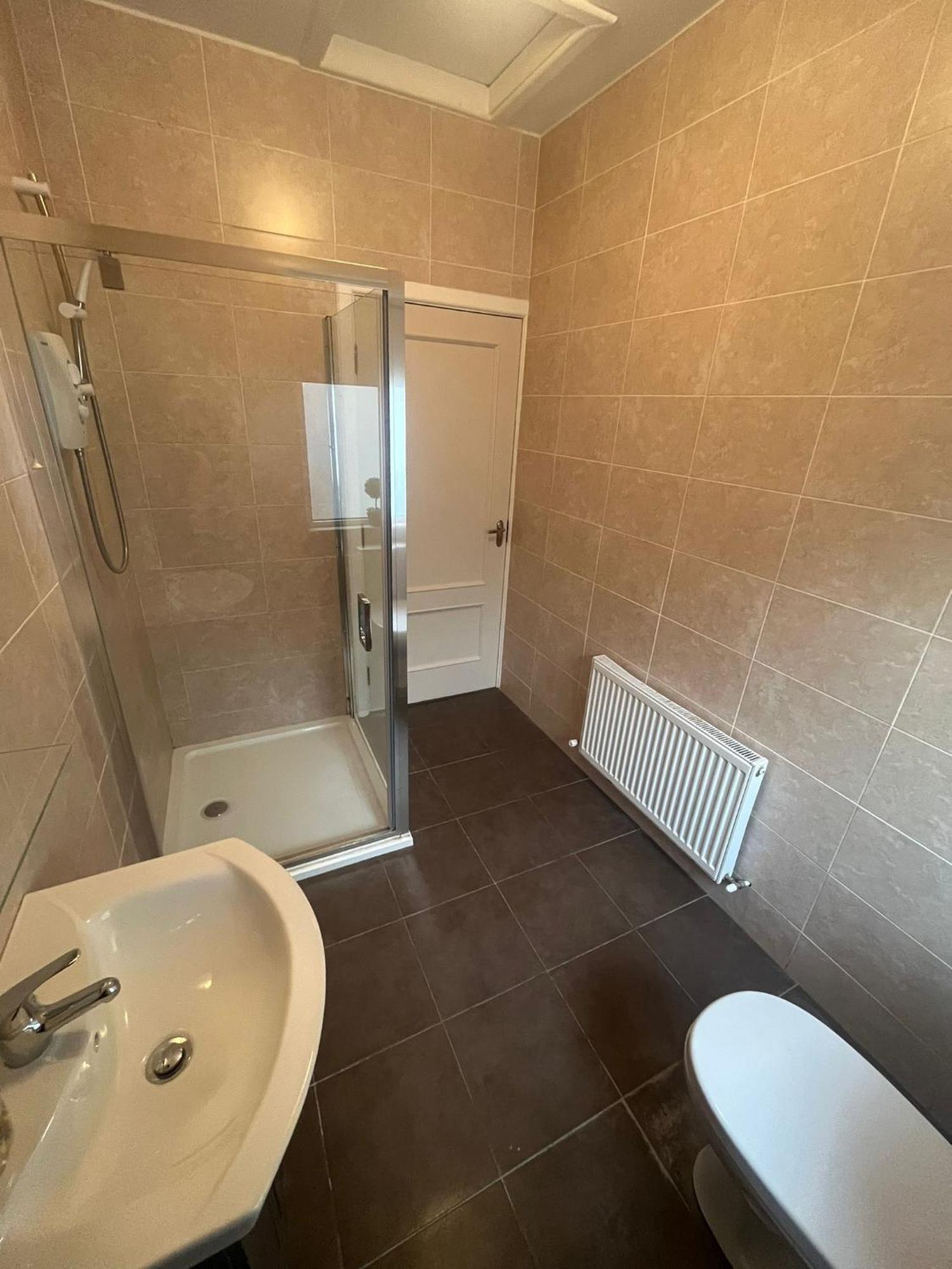 Yeats Lodge Self Catering Apartment And Bar Galway Esterno foto